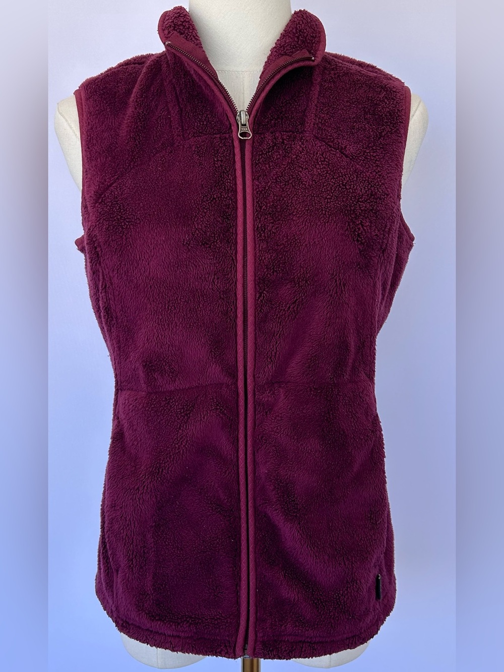 The North Face Women’s Osito Fleece Vest‎ Full Zip Plum Size Small